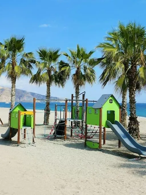 アパート Apto. Residencial Familiar Aguadulce スペイン